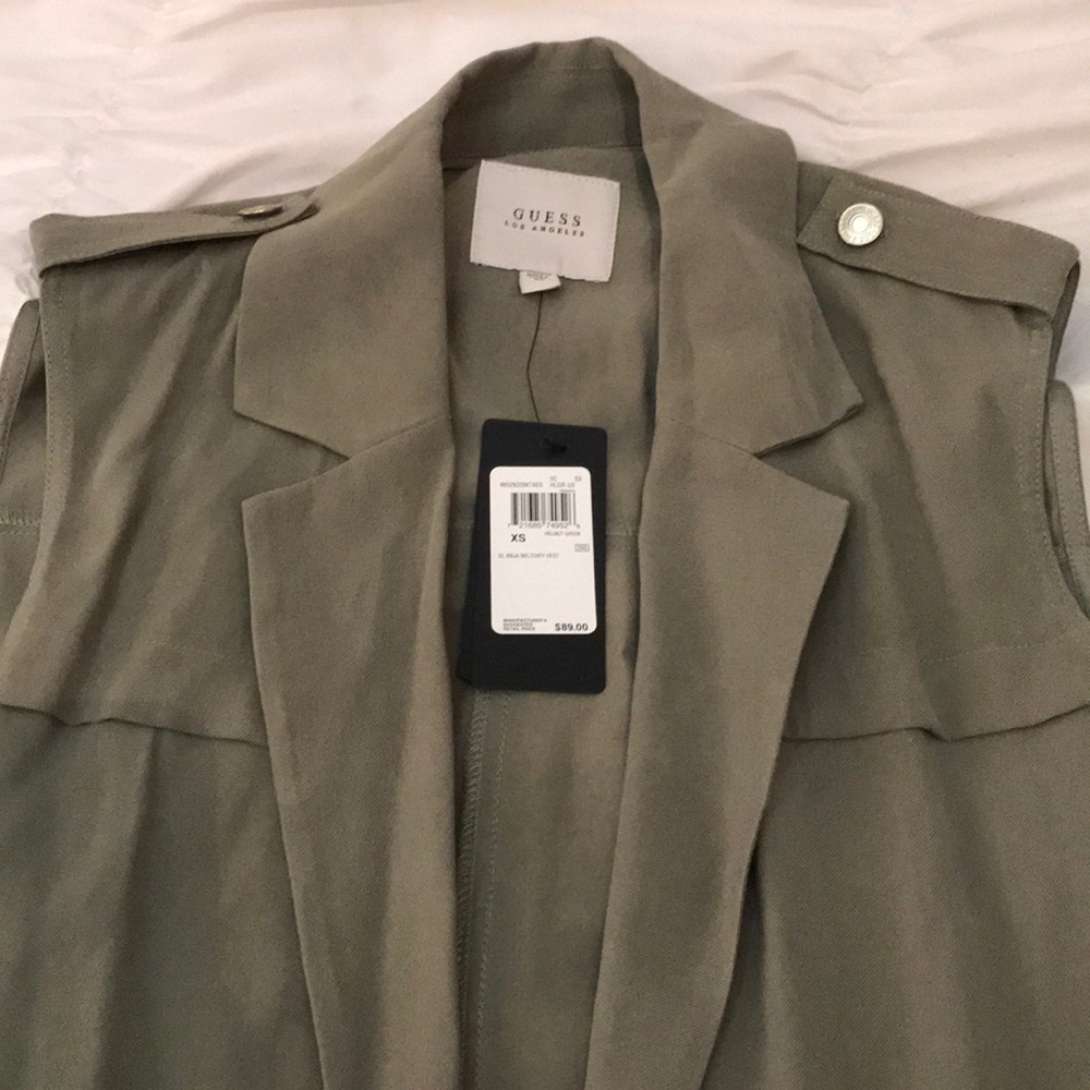 Guess Vest - Picture 2 of 2
